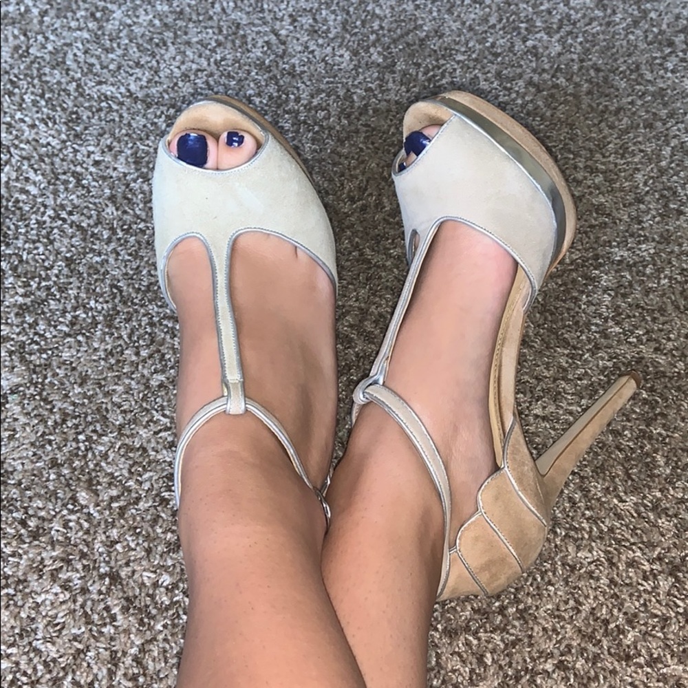 Nude/silver high heels